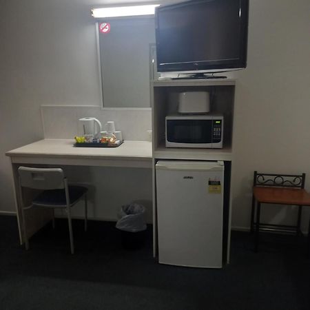 Centrepoint Motor Inn 록햄프턴 외부 사진